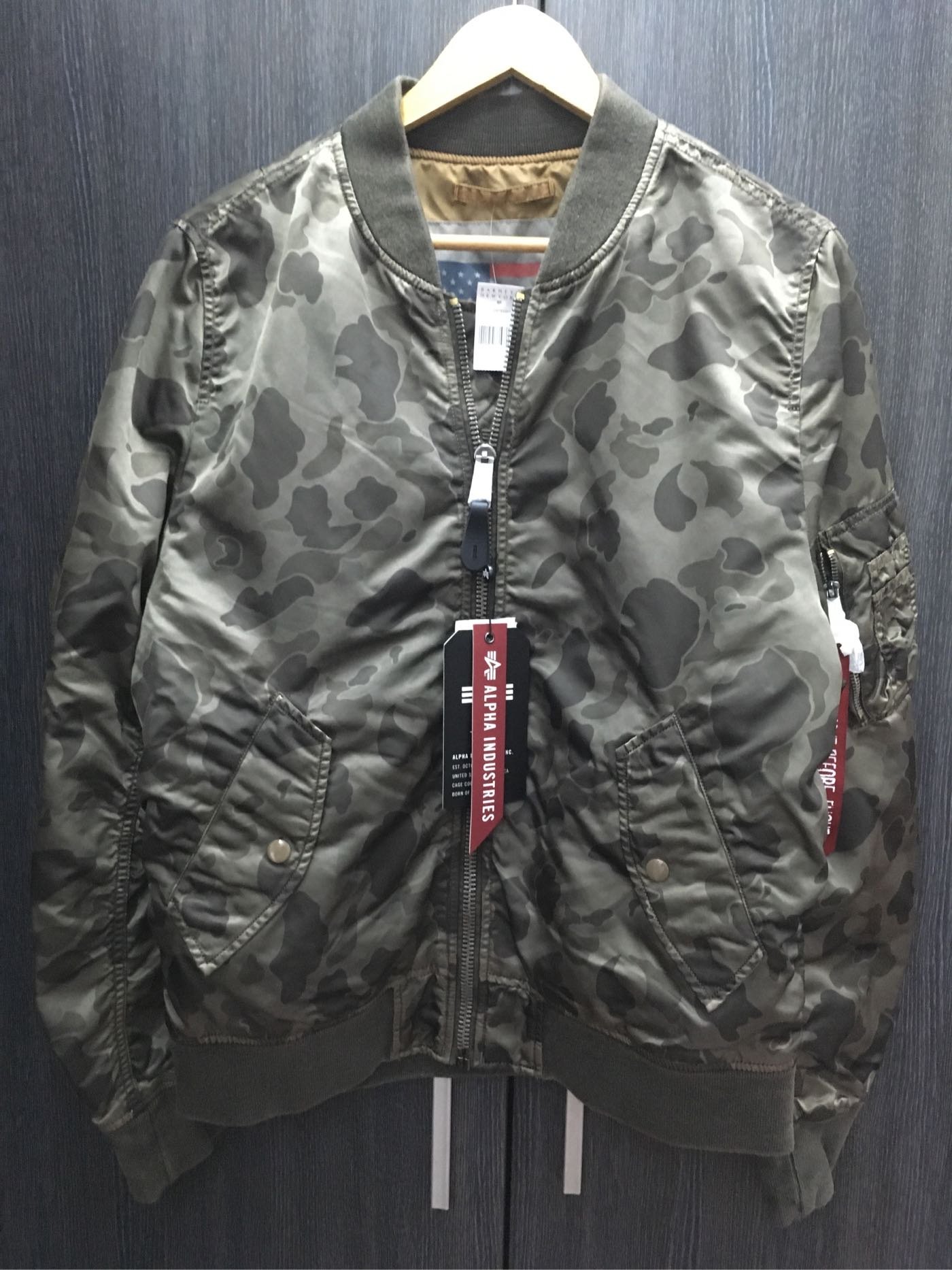 全新正品ALPHA INDUSTRIES L2-B Flight Jacket 雙面穿仿舊MA-1 合身版