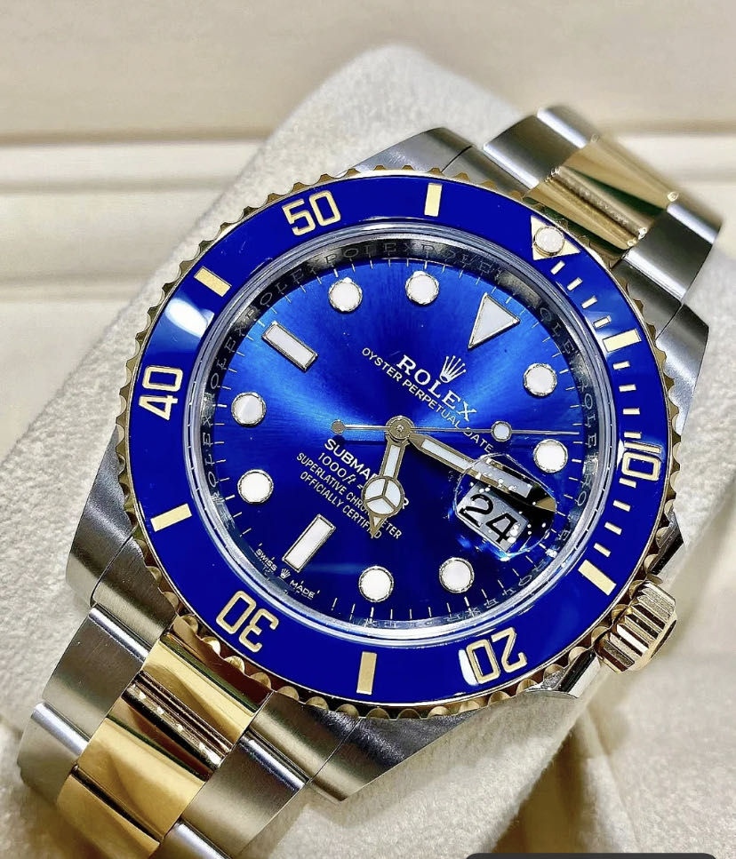 Rolex 勞力士 submariner Date 126613lb 藍水鬼 半金 41 mm 男用機械腕錶 現貨