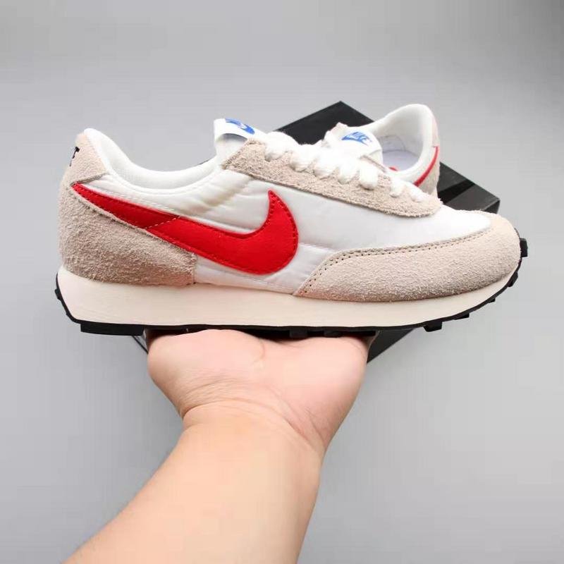 Nike DAYBREAK SP 紅白復古麂皮休閒運動慢跑鞋BV7725-100 男女鞋