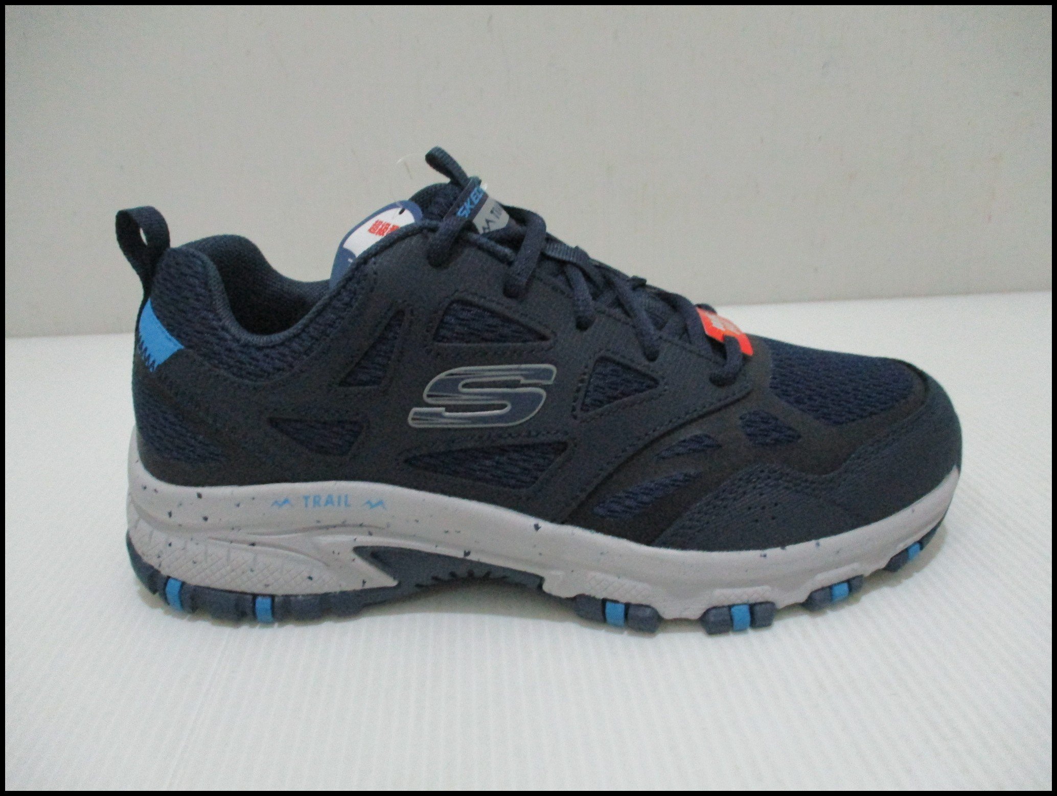 SKECHERS HILLCREST 戶外運動鞋 休閒鞋 登山 記憶鞋墊 寬楦款 男款 237265WNVY