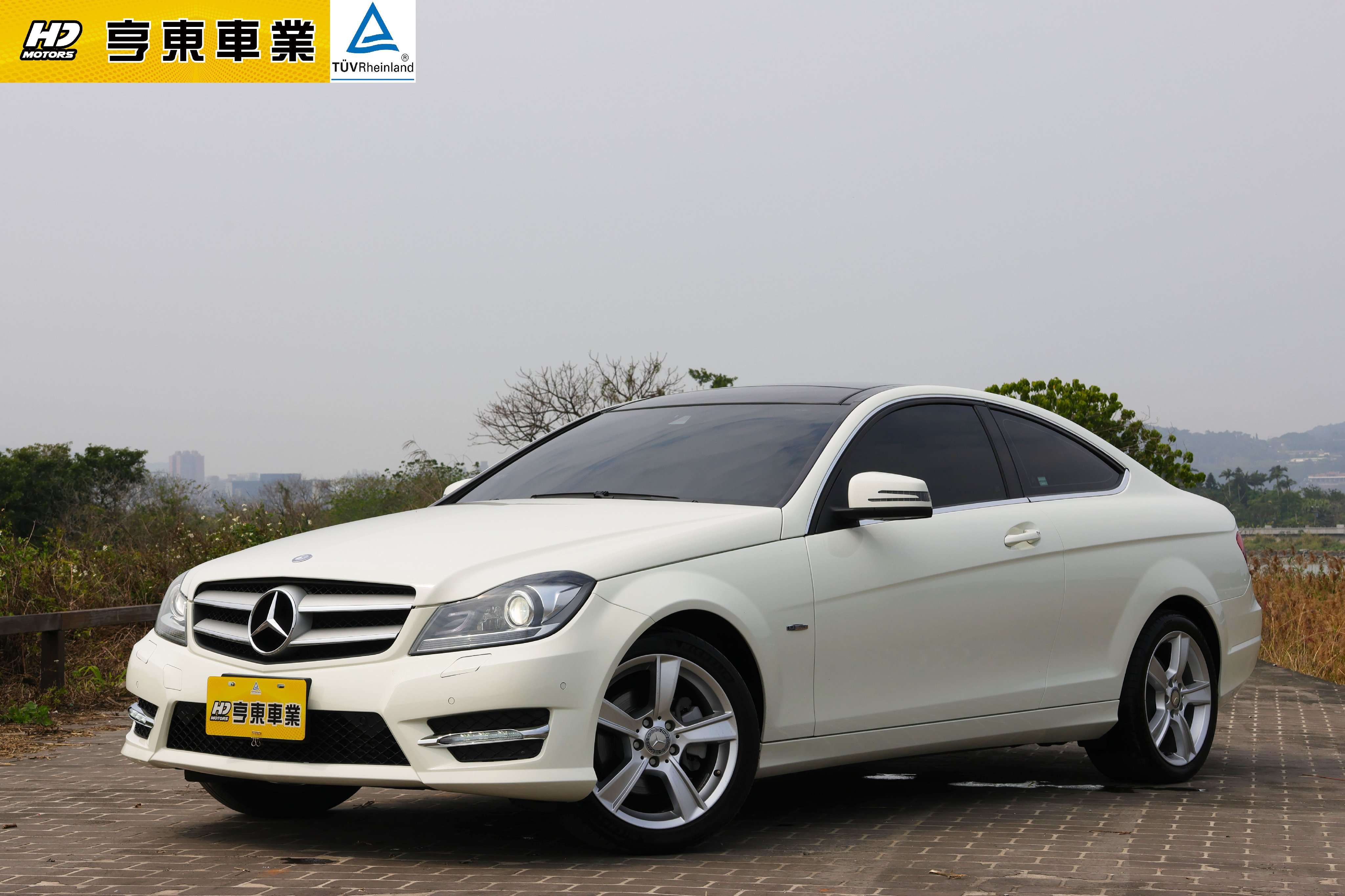 2012 M-Benz 賓士 C-class coupe