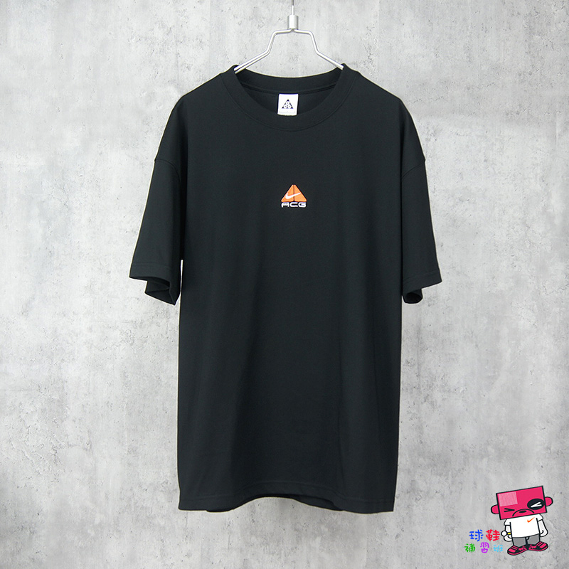 球鞋補習班NIKE ACG 黑刺繡美版男女LOGO T-SHIRT 短袖T恤聚纖DQ1815