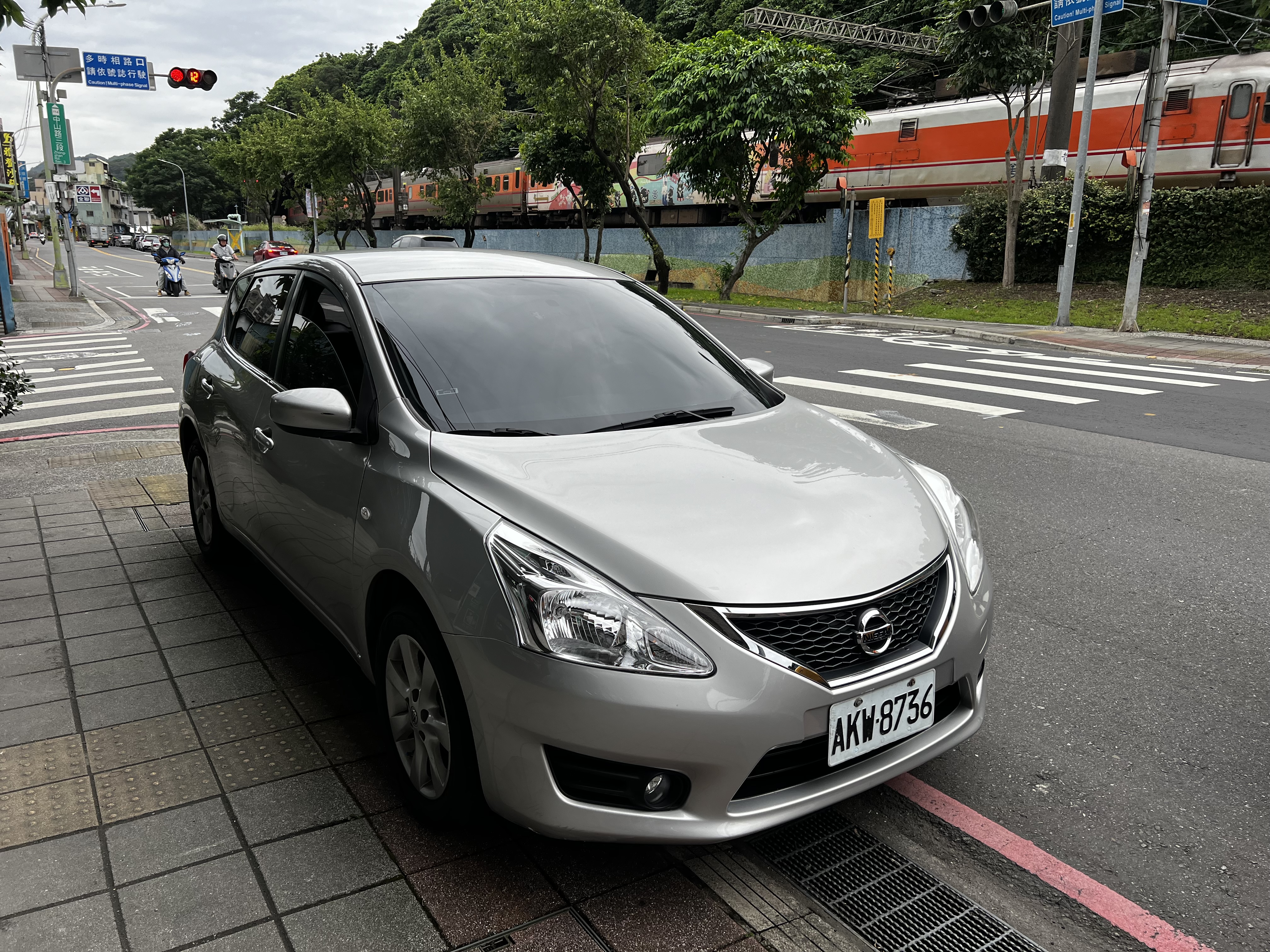 2015 Nissan 日產 Tiida 5d