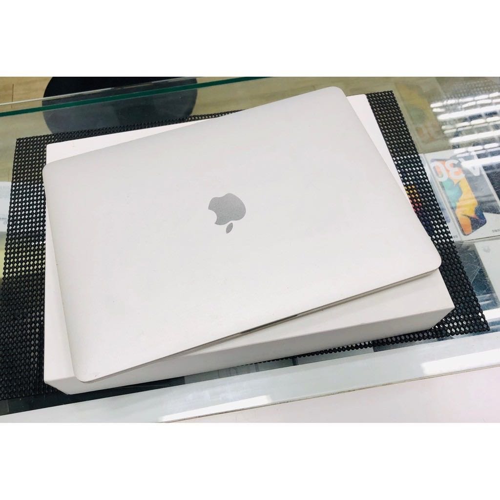 APPLE Mac Macbook Pro 13吋i5 2.7Ghz 8G 128gSSD retina螢幕盒裝完整