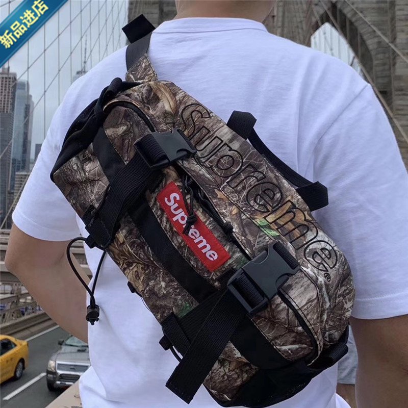 supreme 19fw Waist Bag Real Tree Camo-