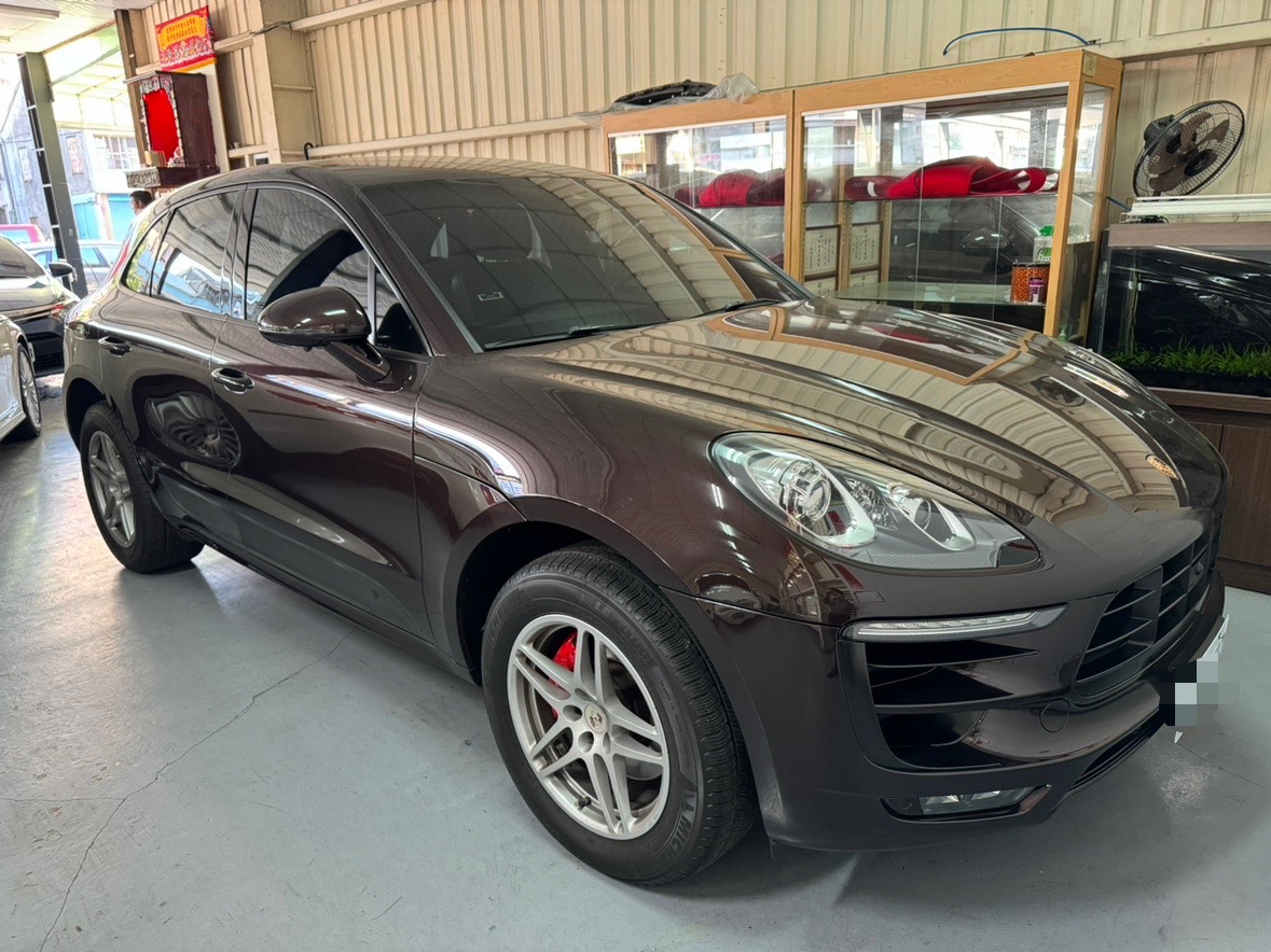 2016 Porsche 保時捷 Macan