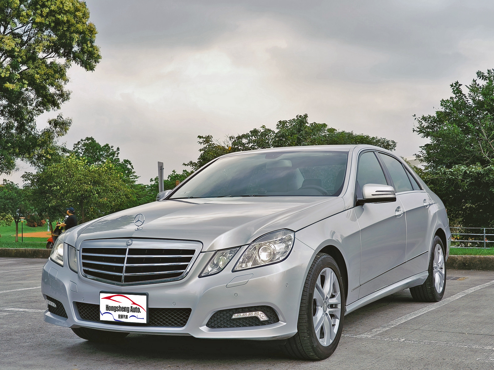 2010 M-Benz 賓士 E-class