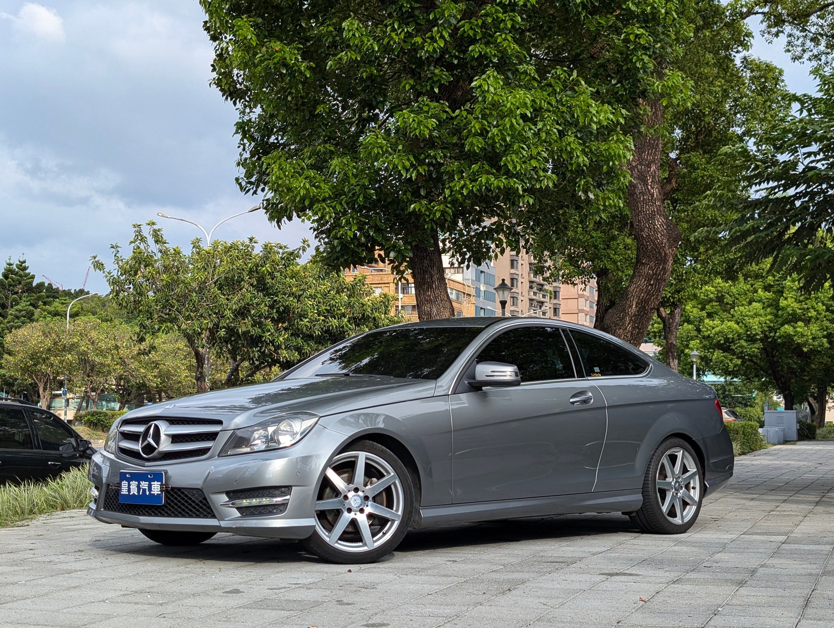 2013 M-Benz 賓士 C-class coupe