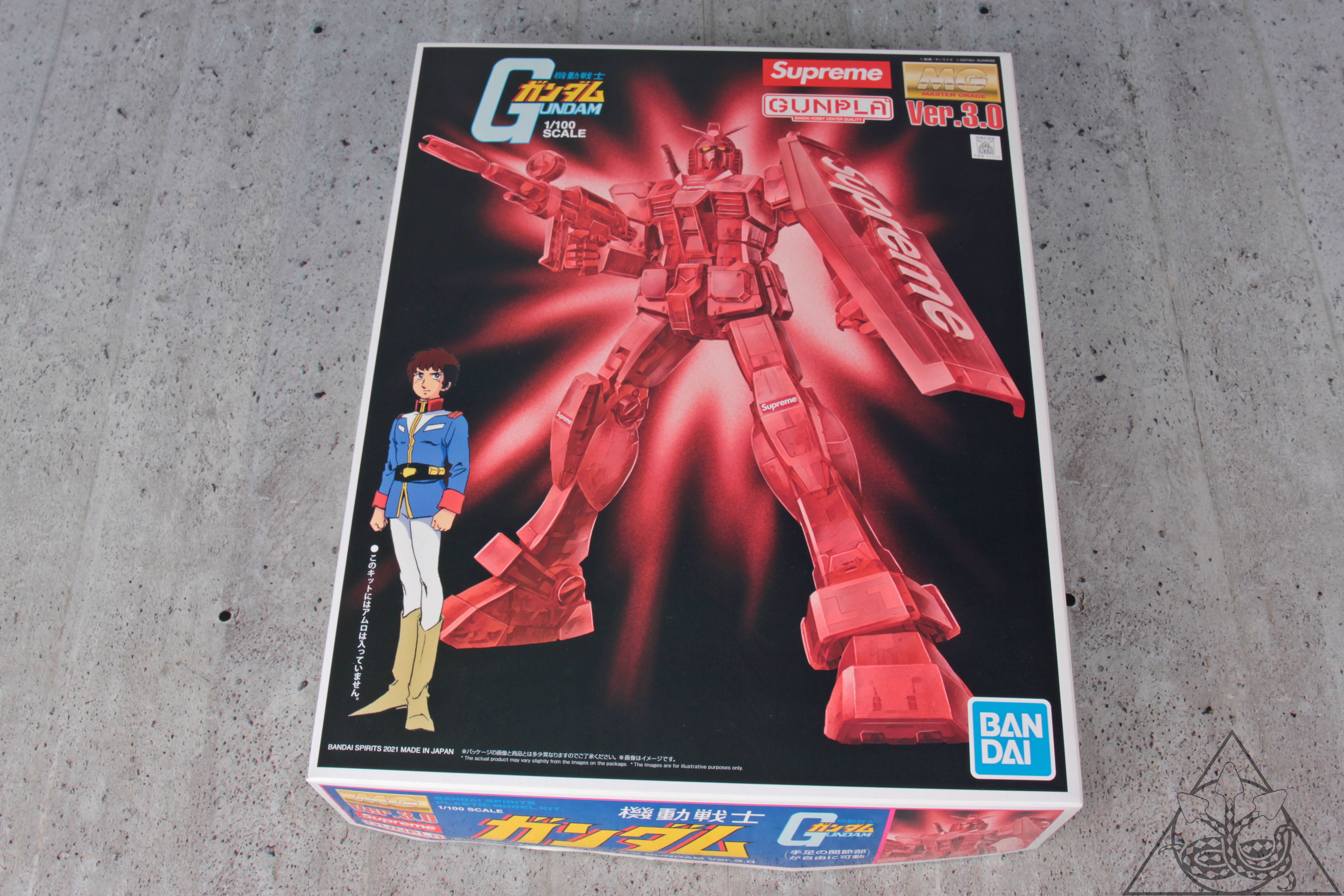 Supreme MG 1/100 RX-78-2 GUNDAM Ver. 3.0 Action Figure - FW21 - US