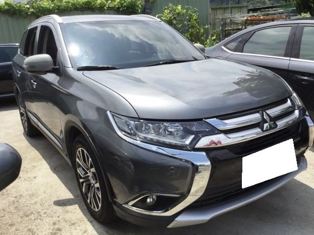 2017 Mitsubishi 三菱 Outlander