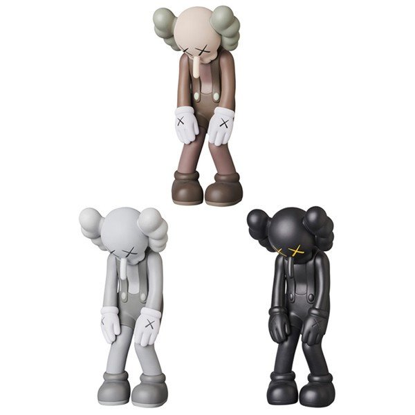 KAWS SMALL LIE MEDICOM TOY PLUS 剩黑色| Yahoo奇摩拍賣