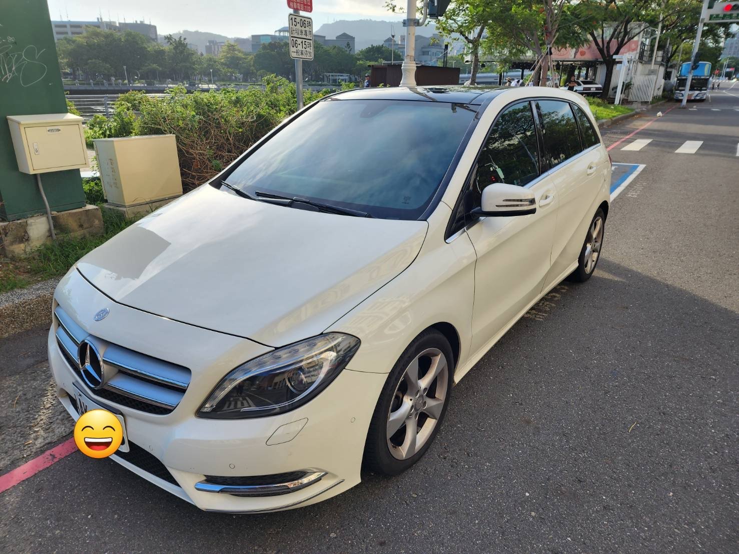 2013 M-Benz 賓士 B-class