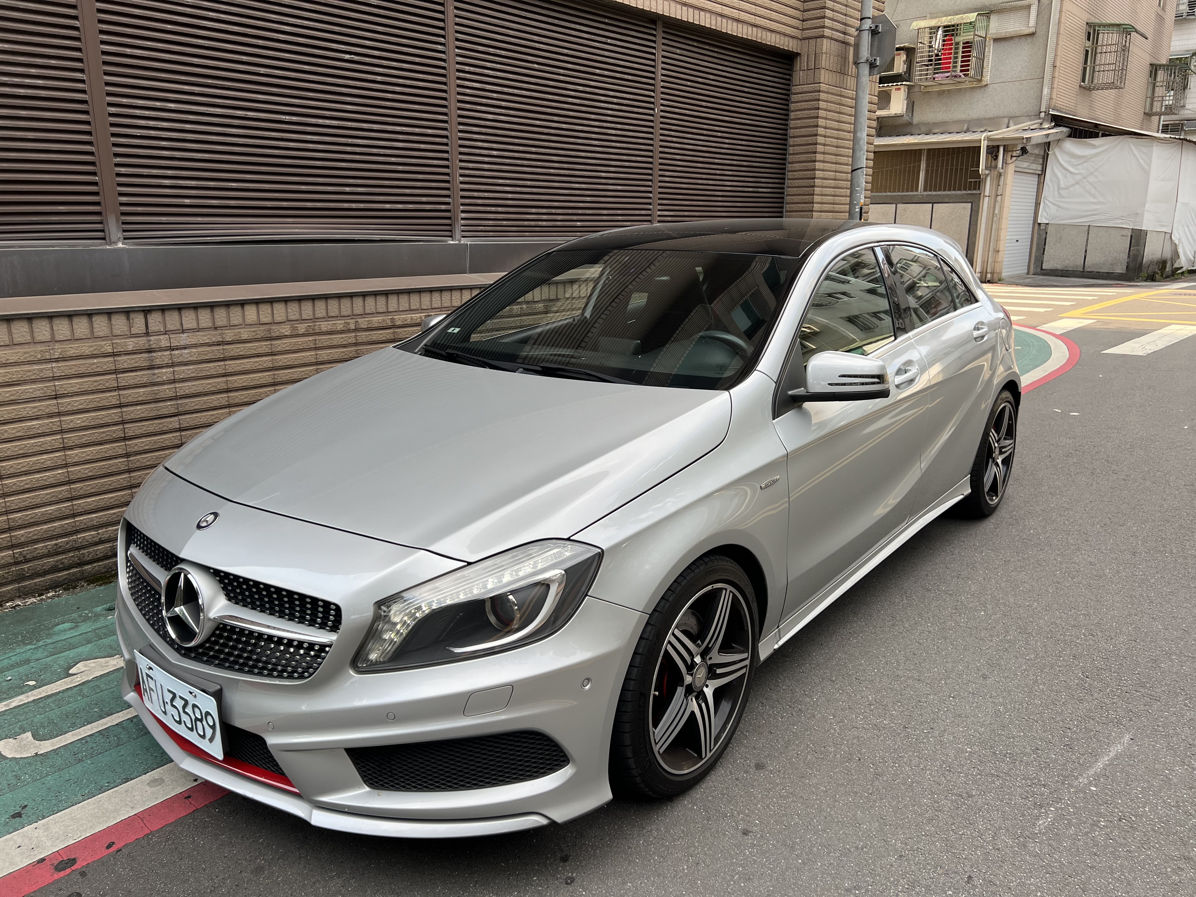 2013 M-Benz 賓士 A-class