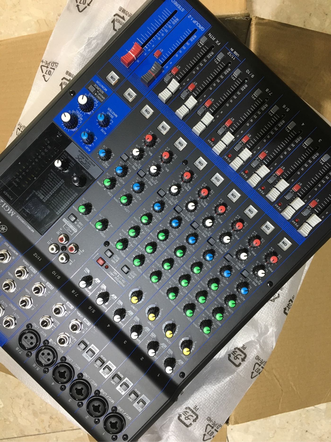 Yamaha 12軌 MG12XU 類比混音器 混音機 MIXER MG-12XU 無原箱 二手學生家用9成新 個人保固