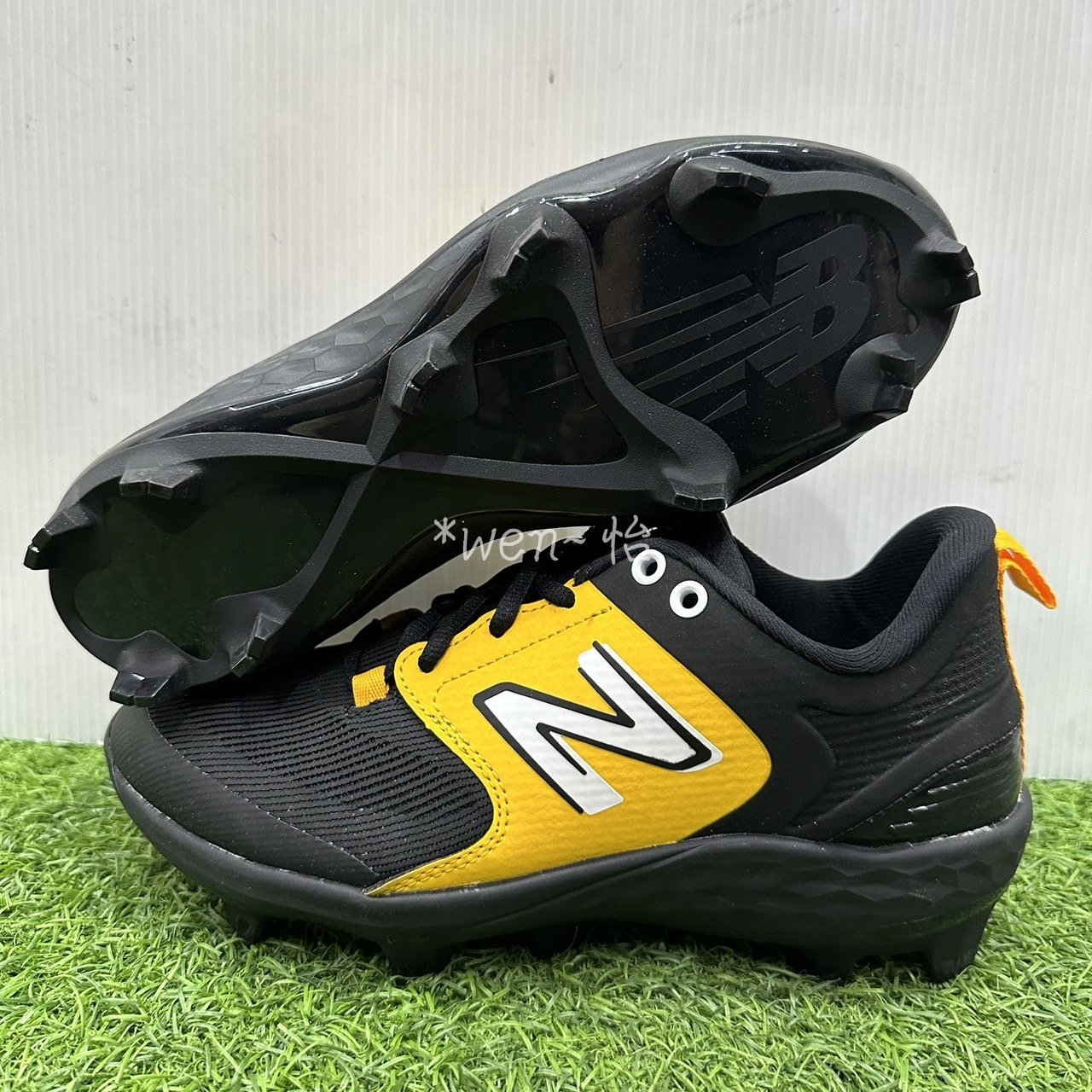 wen~怡棒壘23年新款New Balance 壘球鞋PL3000Y6-2E 現貨特價2300元先