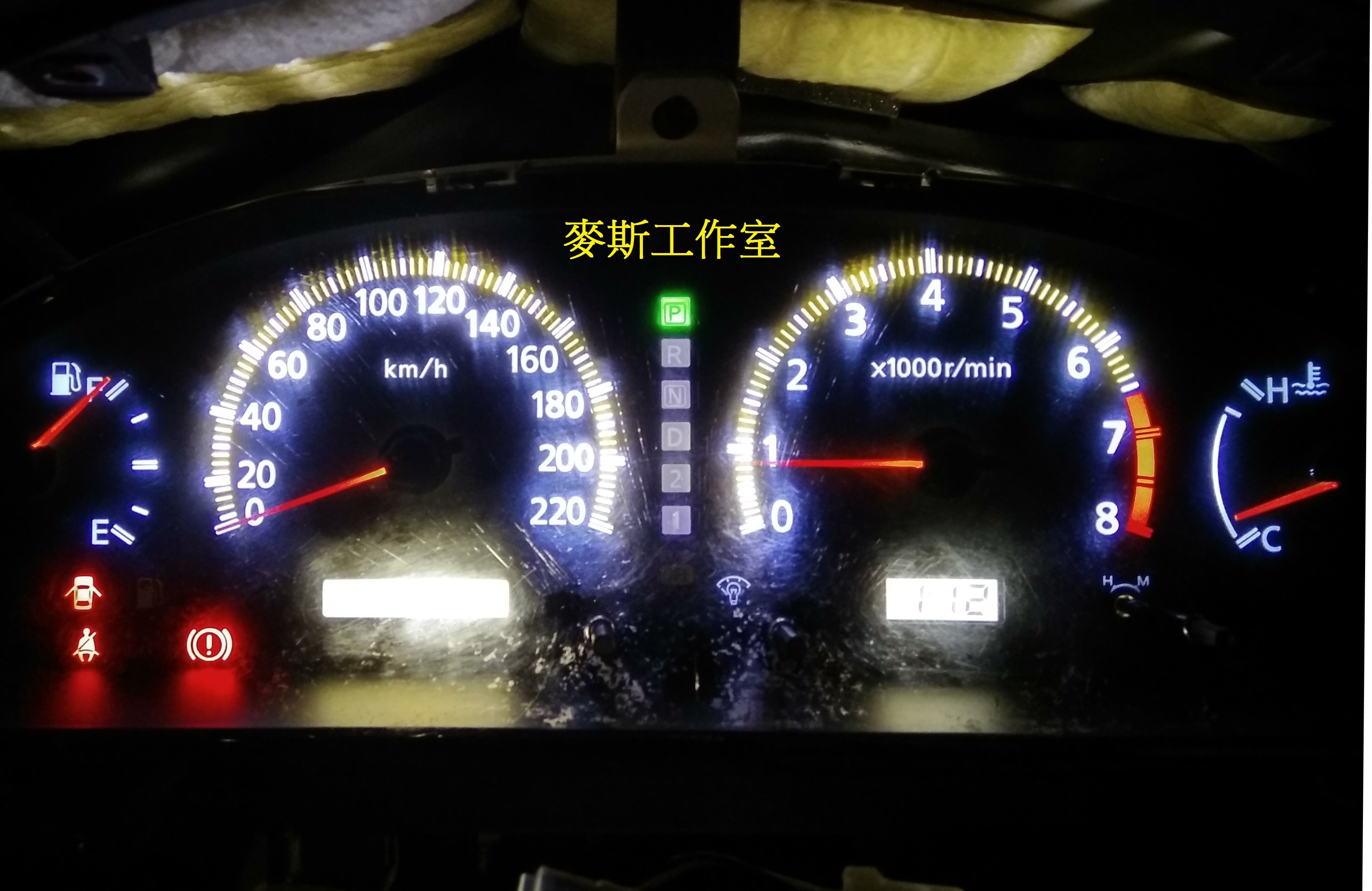 NISSAN SENTRA 180 M1 儀錶板/儀表板，指針與背光亮度維修 (修改 LED 後亮度為原廠燈泡2倍)