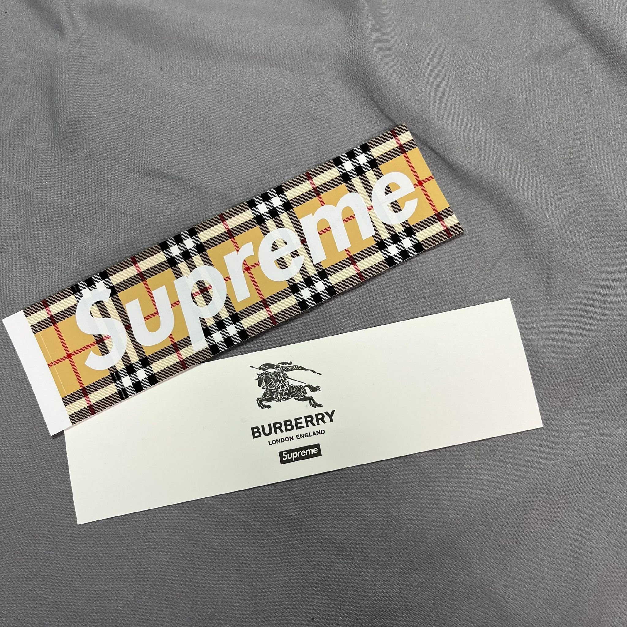 Faithful】Supreme Burberry Box Logo Sticker【SUPSK021】貼紙格紋