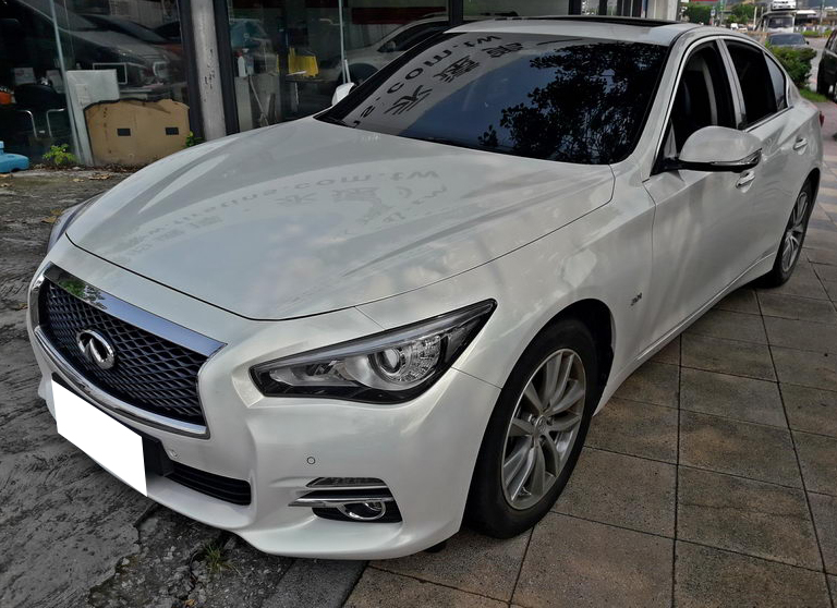 2015 Infiniti Q50