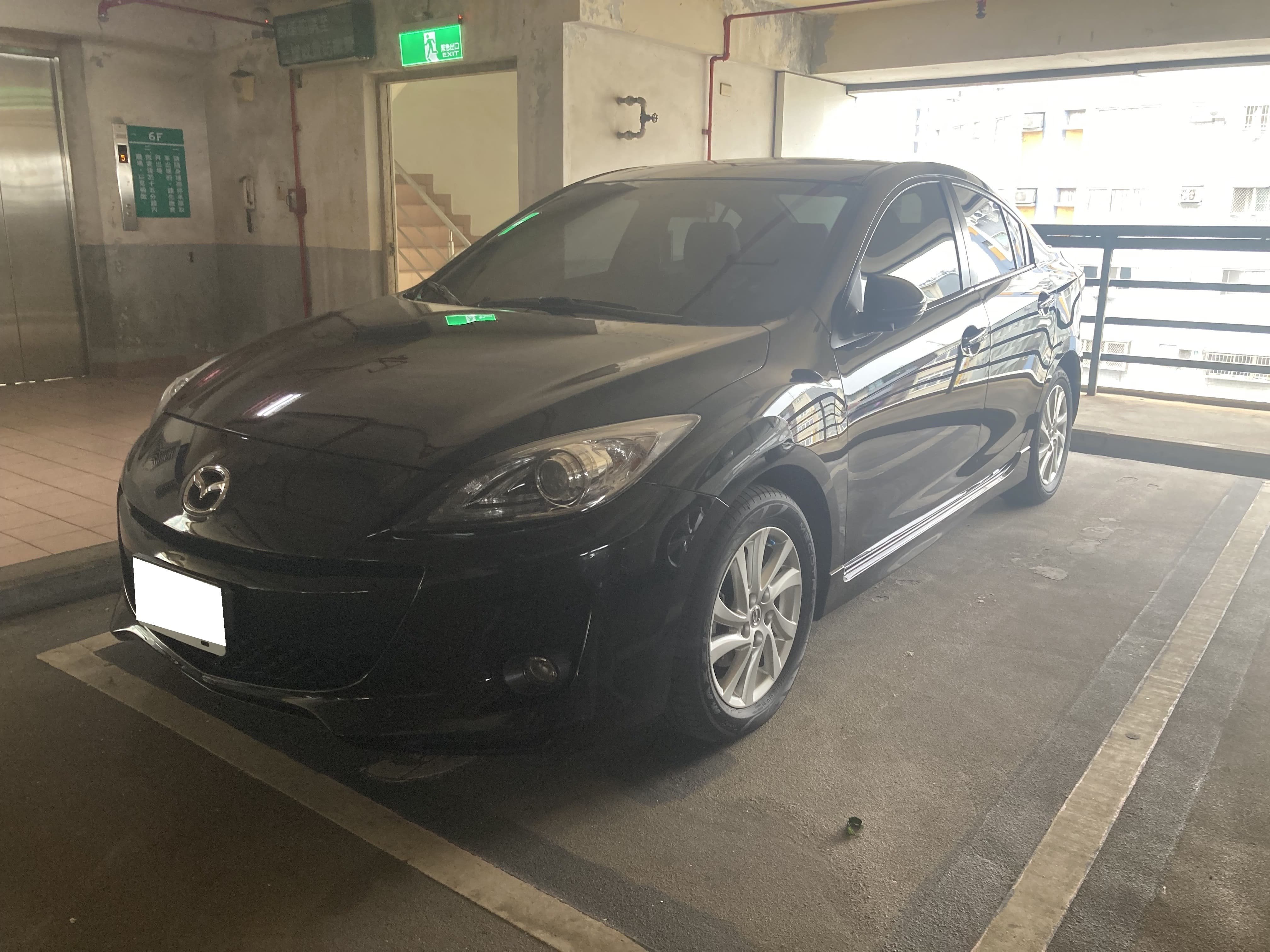 2014 Mazda 馬自達 3 4d