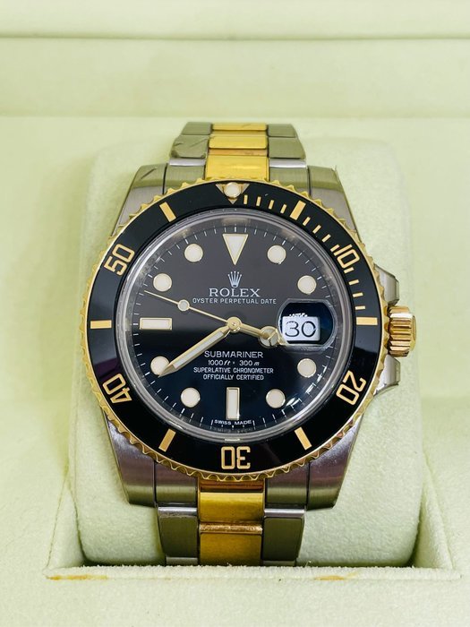 Rolex 勞力士 116613LN #半金 黑水鬼 自動上鍊 購買年份：2015年 亂碼(盒單全)A6131