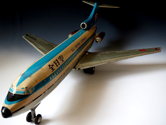 【 金王記拍寶網 】(常5) K124 60年代 早期日本製 老鐵皮全日空飛機 (正老品) 古董級 罕見稀少珍貴