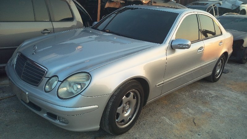 BENZ 賓士 W211/E240 中古零件車/流當車拆賣