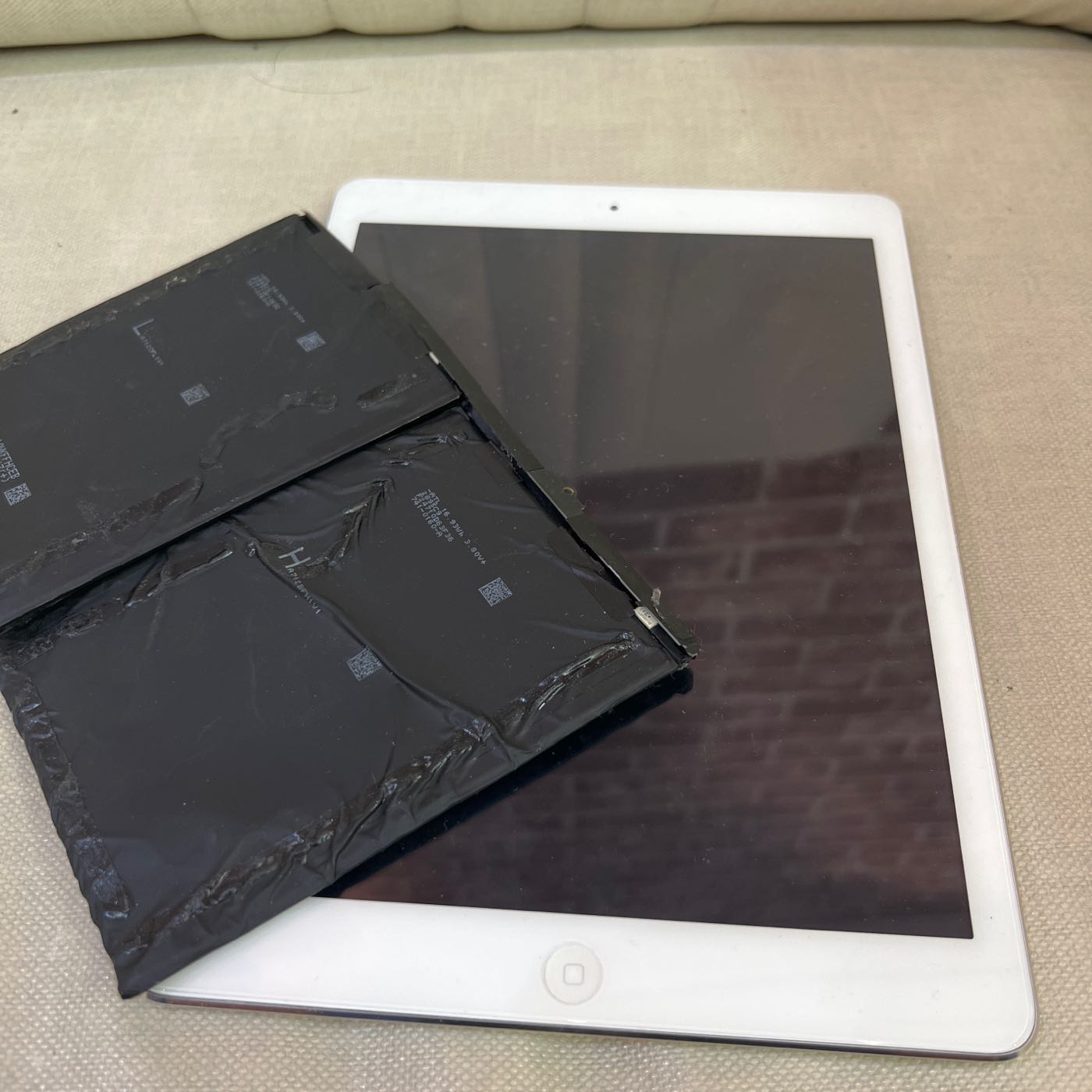 iPad air2 電池更換