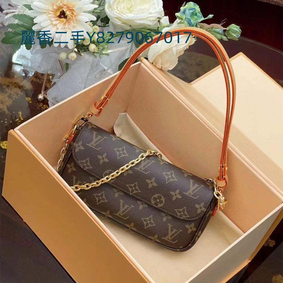 LOUIS VUITTON M81911 IVY WOC