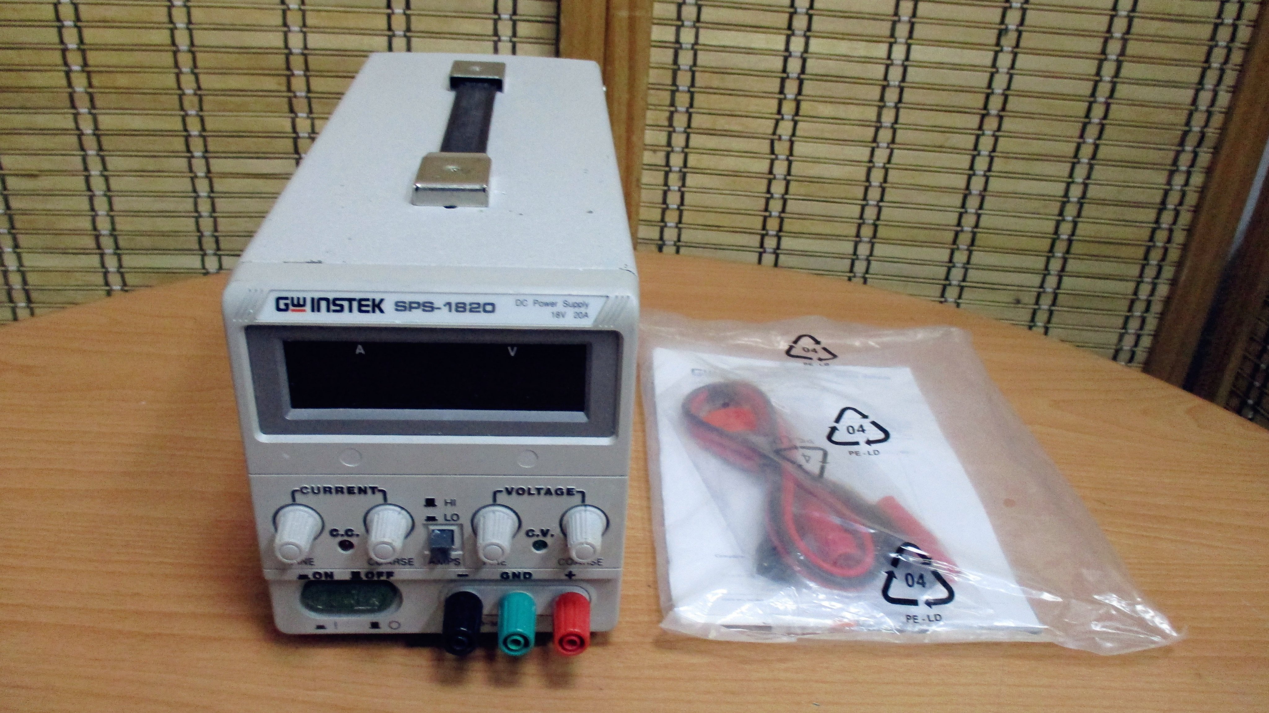 康榮科技二手儀器g W Instek Sps10 Sps 10 18v a Dc Power Supply Yahoo奇摩拍賣