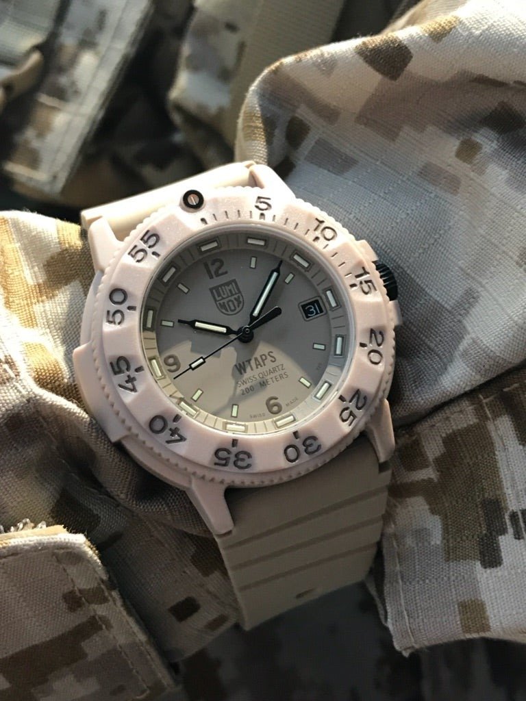 LUMINOX WTAPS NAVY SEALS 3000 【限定500個】◎バンド素材ラバー ...