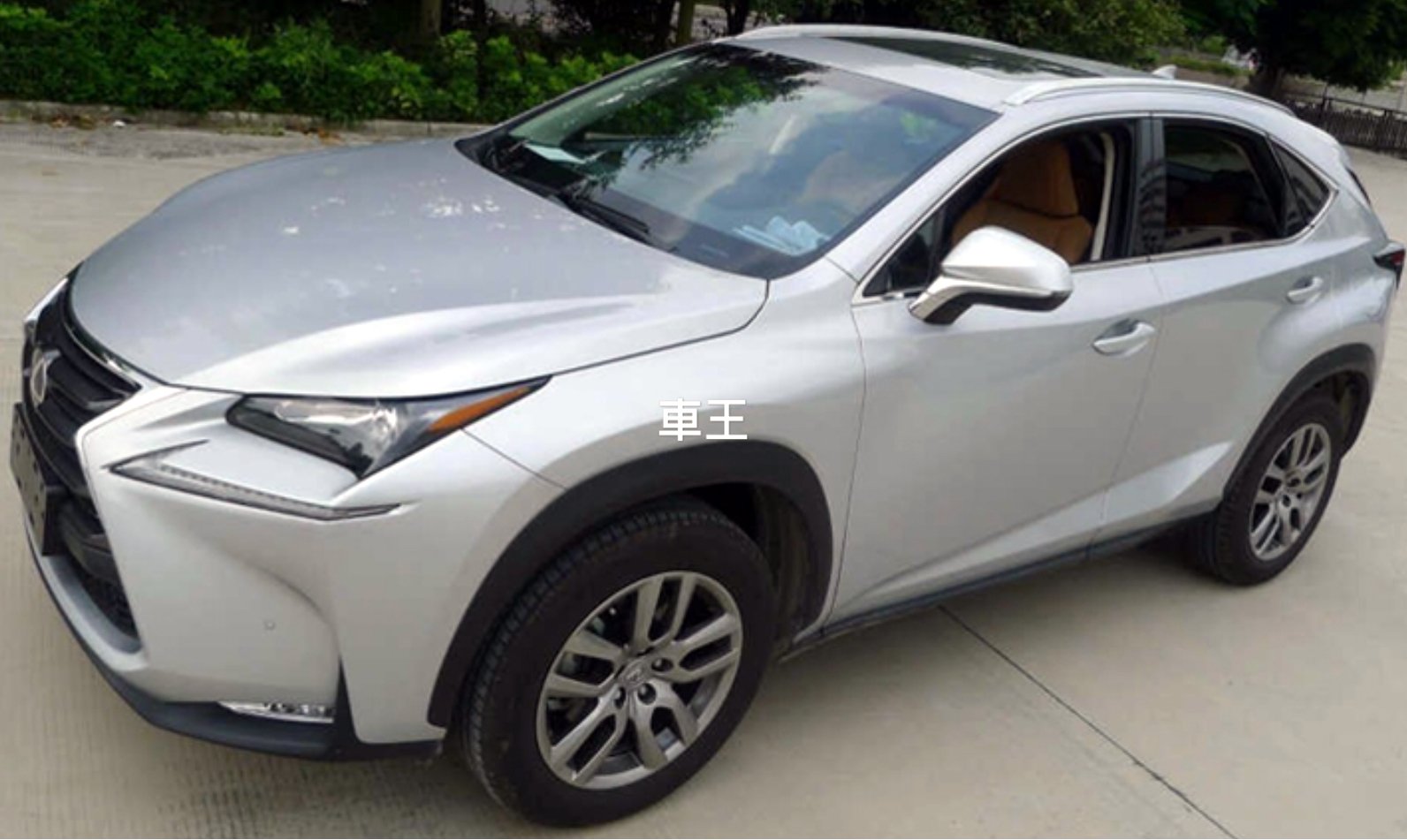 【車王汽車精品百貨】Lexus NX200 NX300 全黑 全銀 車頂架 行李架 一體成型