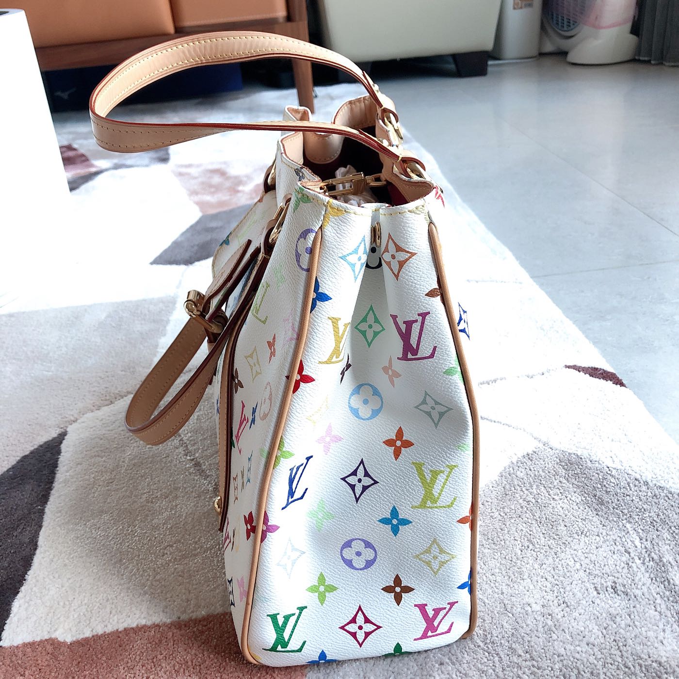 LOUIS VUITTON White Monogram Multicolore Aurelia MM Tote Bag 100