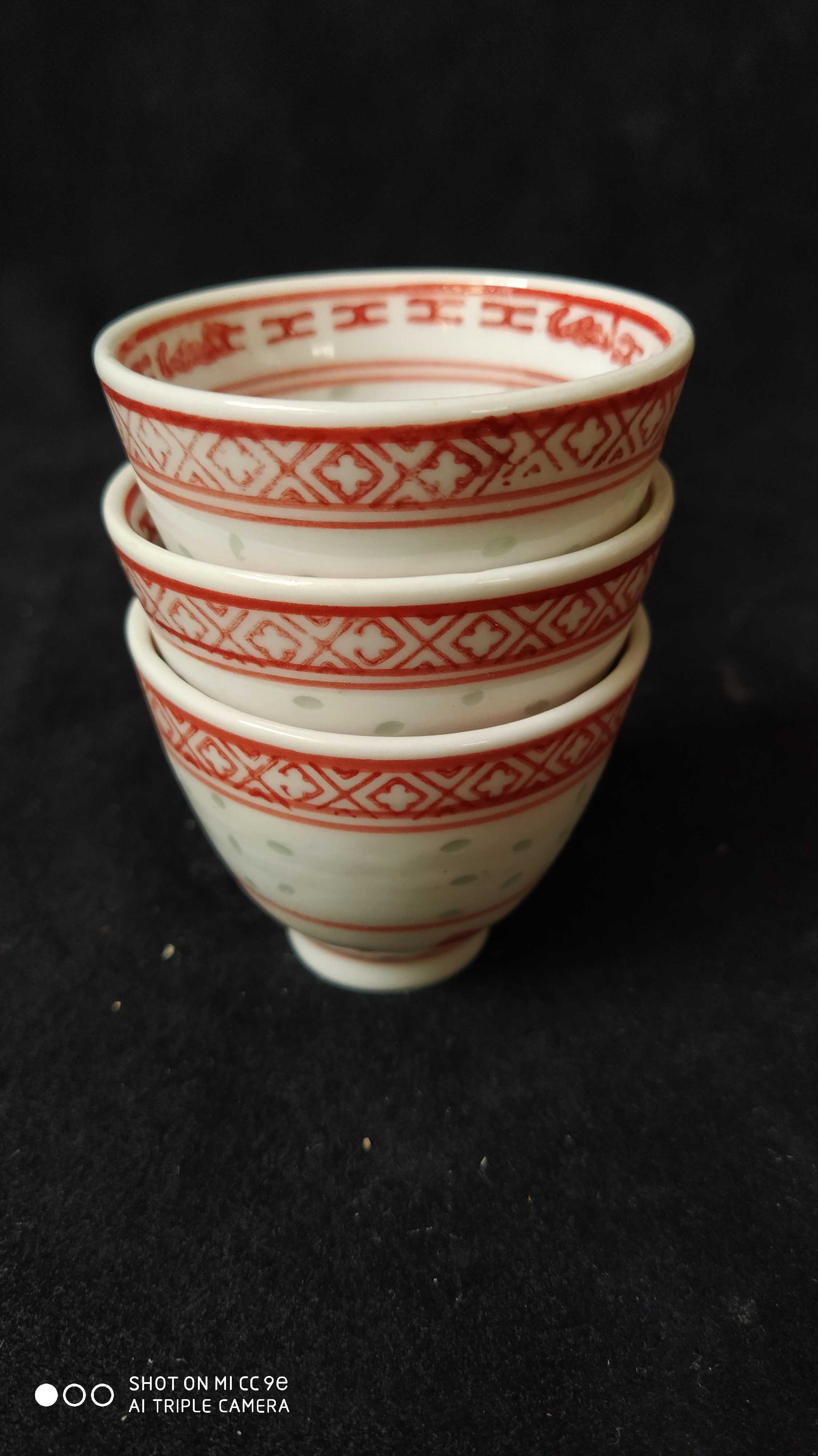 景德鎮文革廠貨瓷器/泛紅釉下玲瓏金鐘杯三缸盅/普洱茶杯 米粒杯 | Yahoo奇摩拍賣