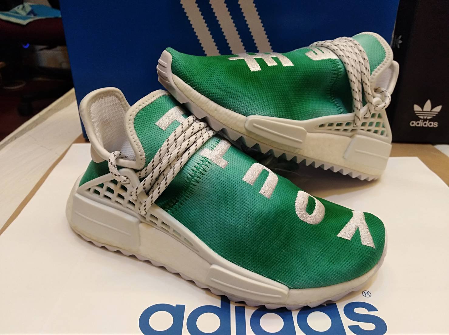 ADIDAS PW HU HOLI NMD MC 菲董綠色青年US4 22cm | Yahoo奇摩拍賣