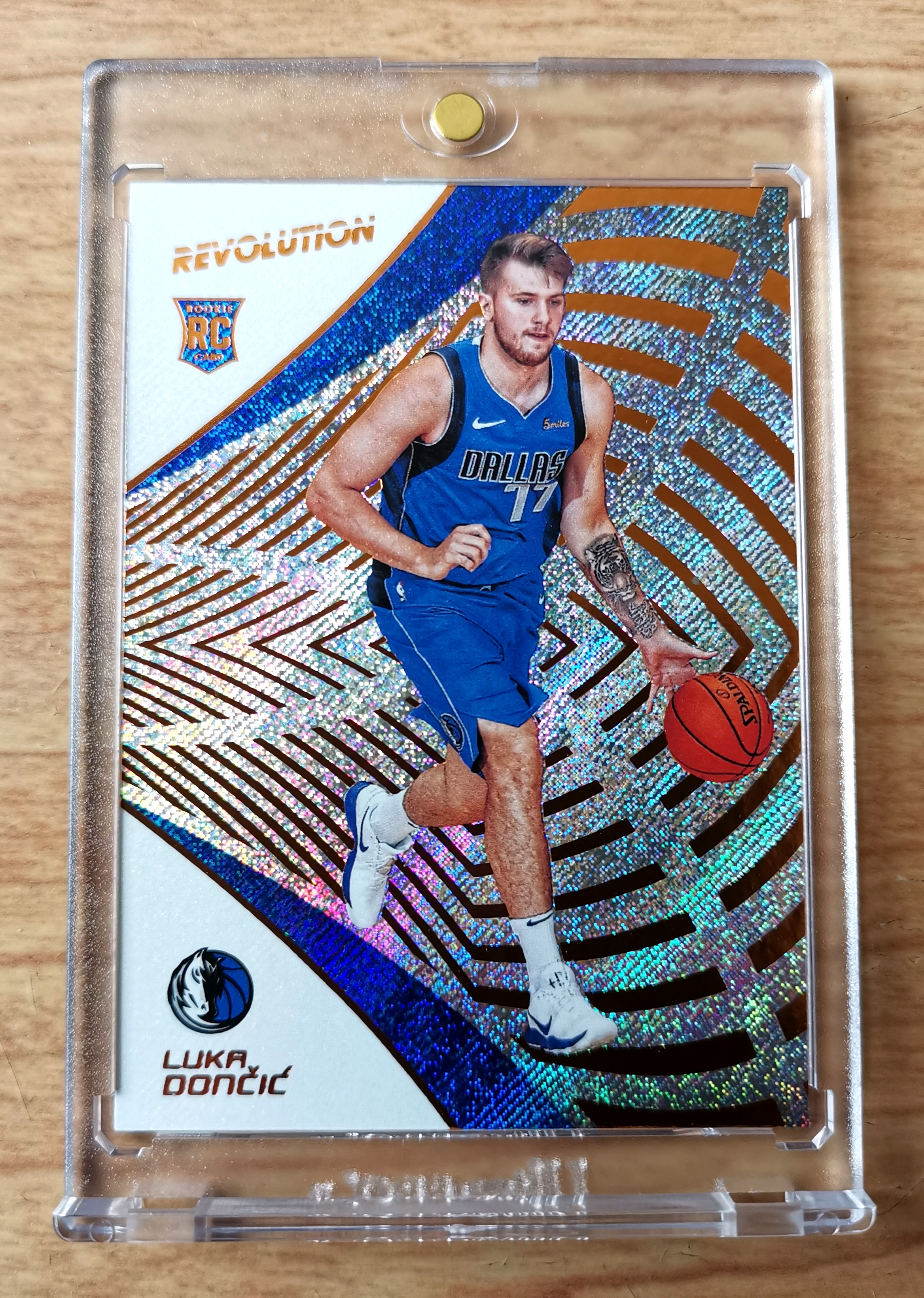 Luka Doncic 2018-19 Revolution RC 新人卡| Yahoo奇摩拍賣