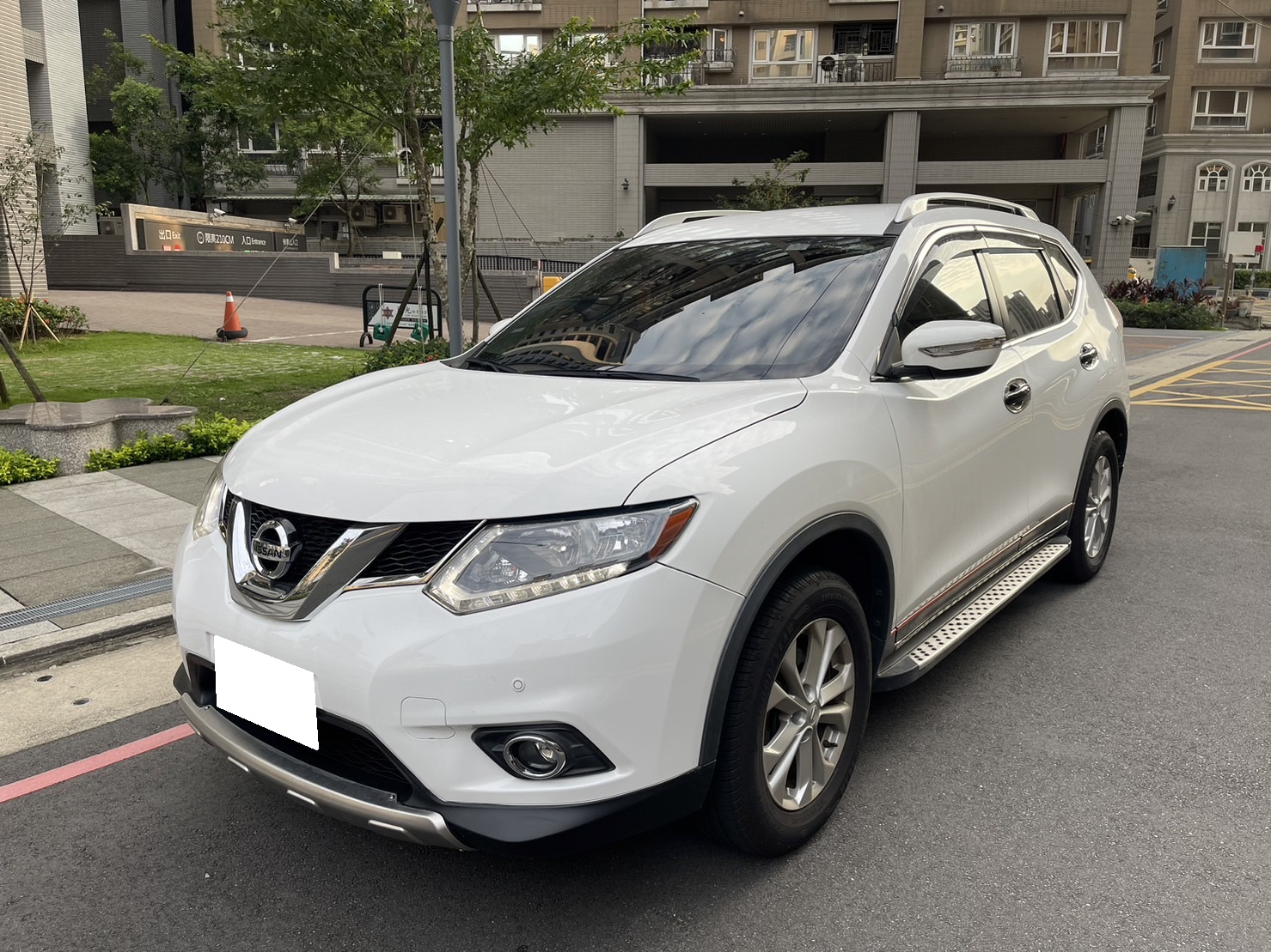 2017 Nissan 日產 X-trail