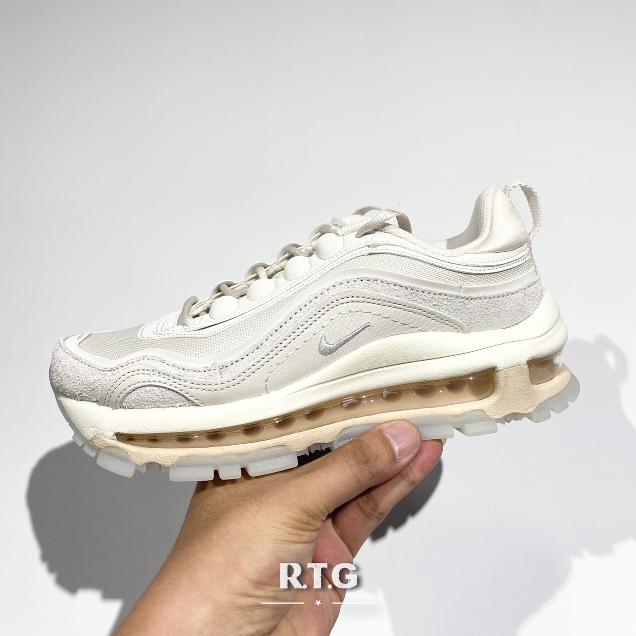 RTG】NIKE W AIR MAX 97 FUTURA 象牙白復古全氣墊子彈拼接女鞋FB4496