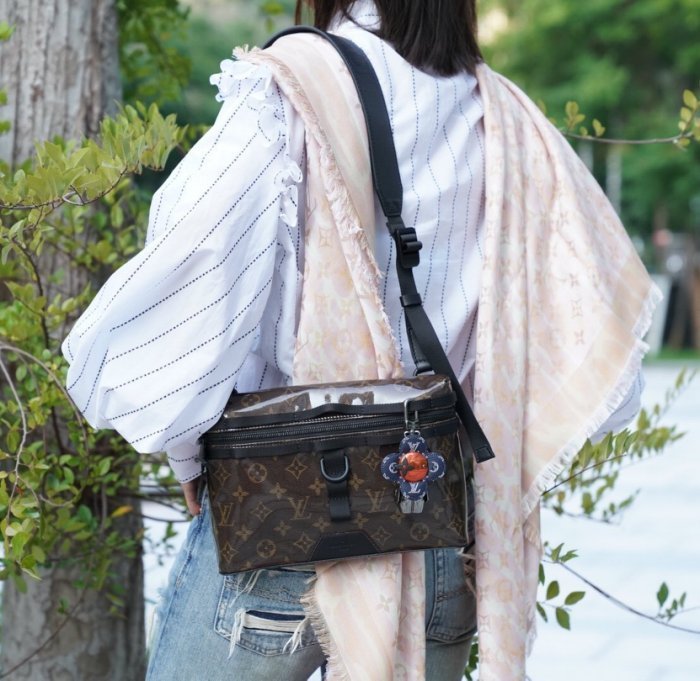 LV M43895 MESSENGER PM Monogram Glaze 高亮版經典帆布肩背包