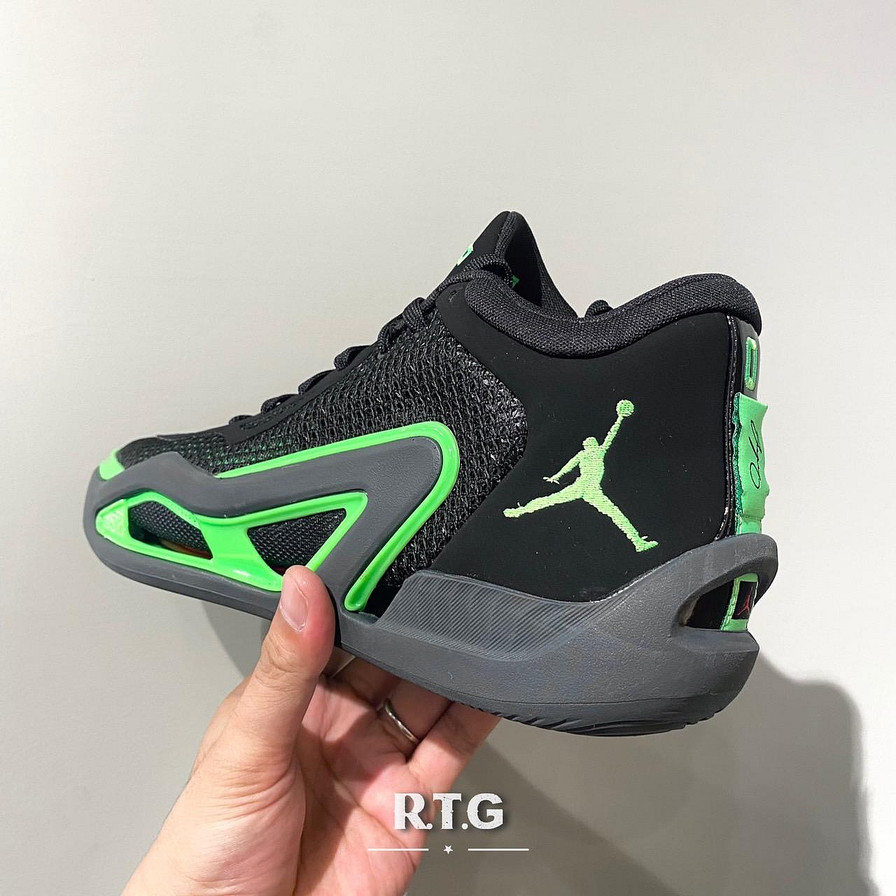 RTG】NIKE JORDAN TATUM 1 PF 黑綠籃球鞋一代裸空青蜂俠男DZ3330-003