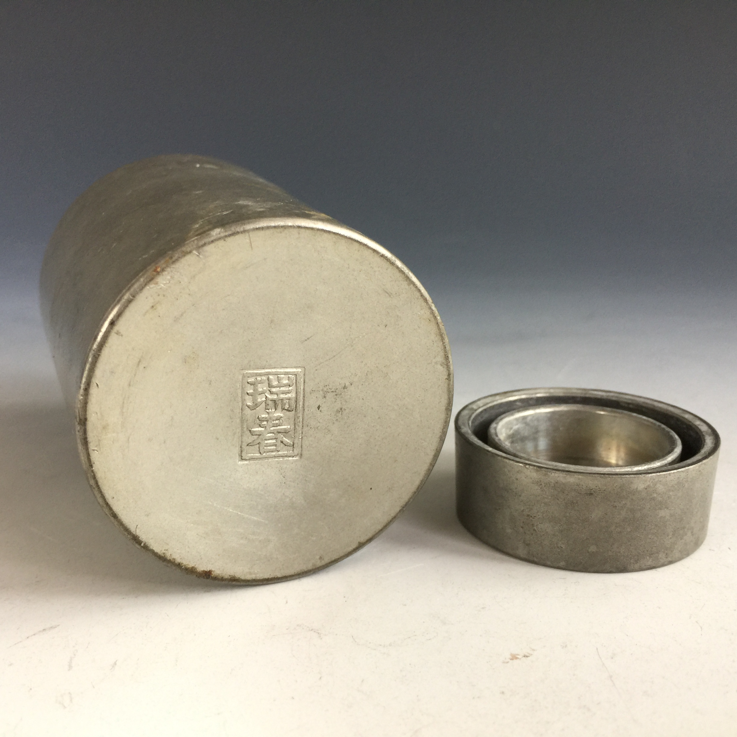 【送料無料安い】錫容器　古 錫　煎茶道具 水容器　在銘　瑞春作　器 錫製