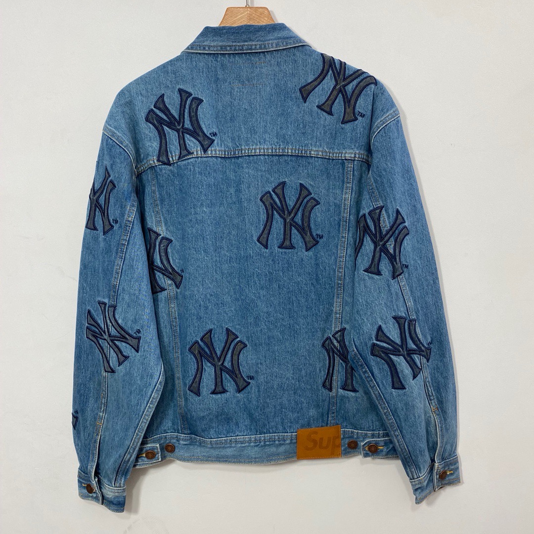 Supreme new york yankees denim trucker jacket | Yahoo奇摩拍賣