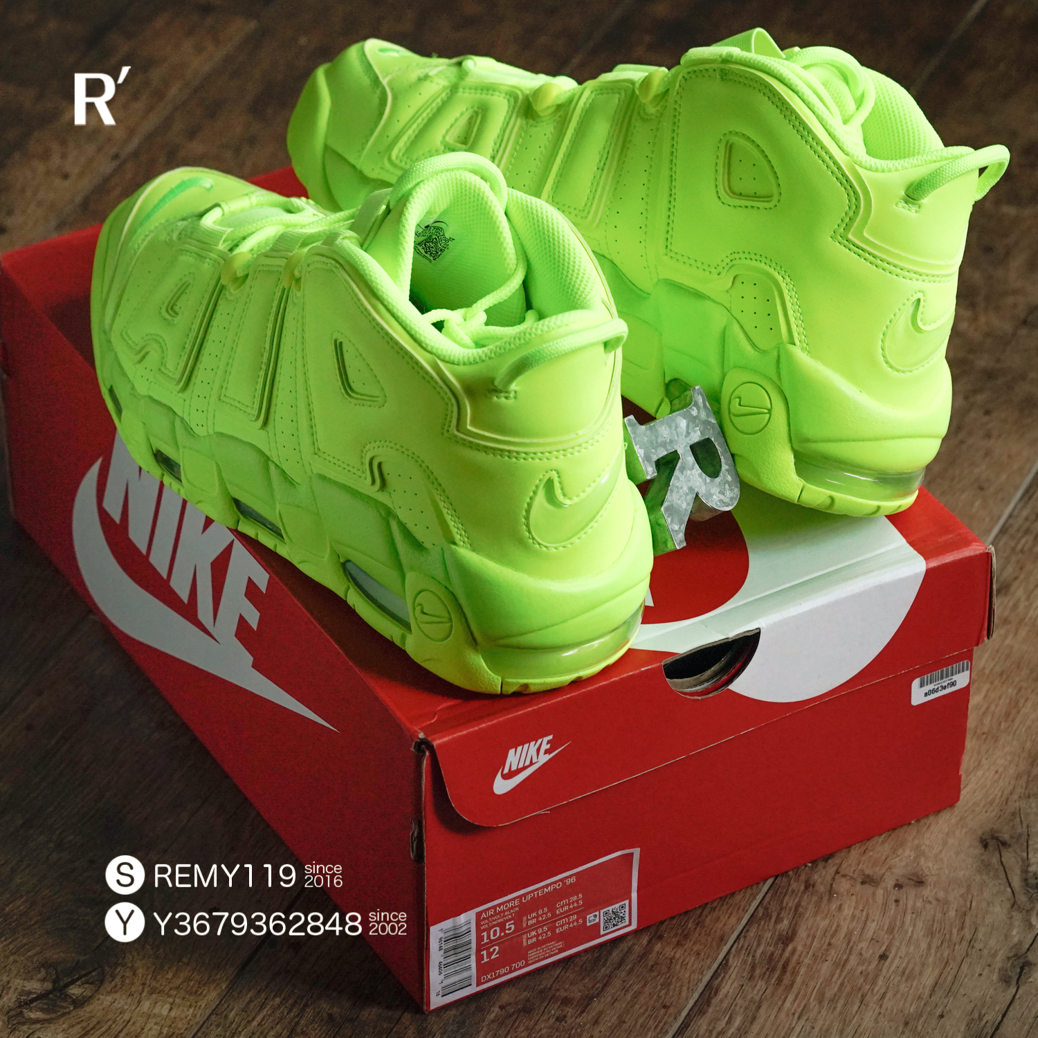 Nike Air More Uptempo 96 Volt DX1790-700