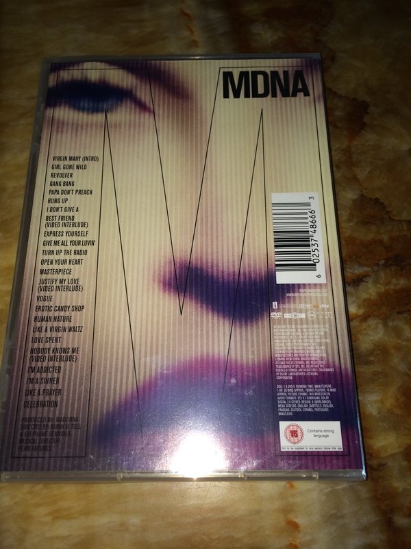 正版DVD《瑪丹娜》MDNA世界巡迴演唱會／ Madonna Mdna World Tour全新