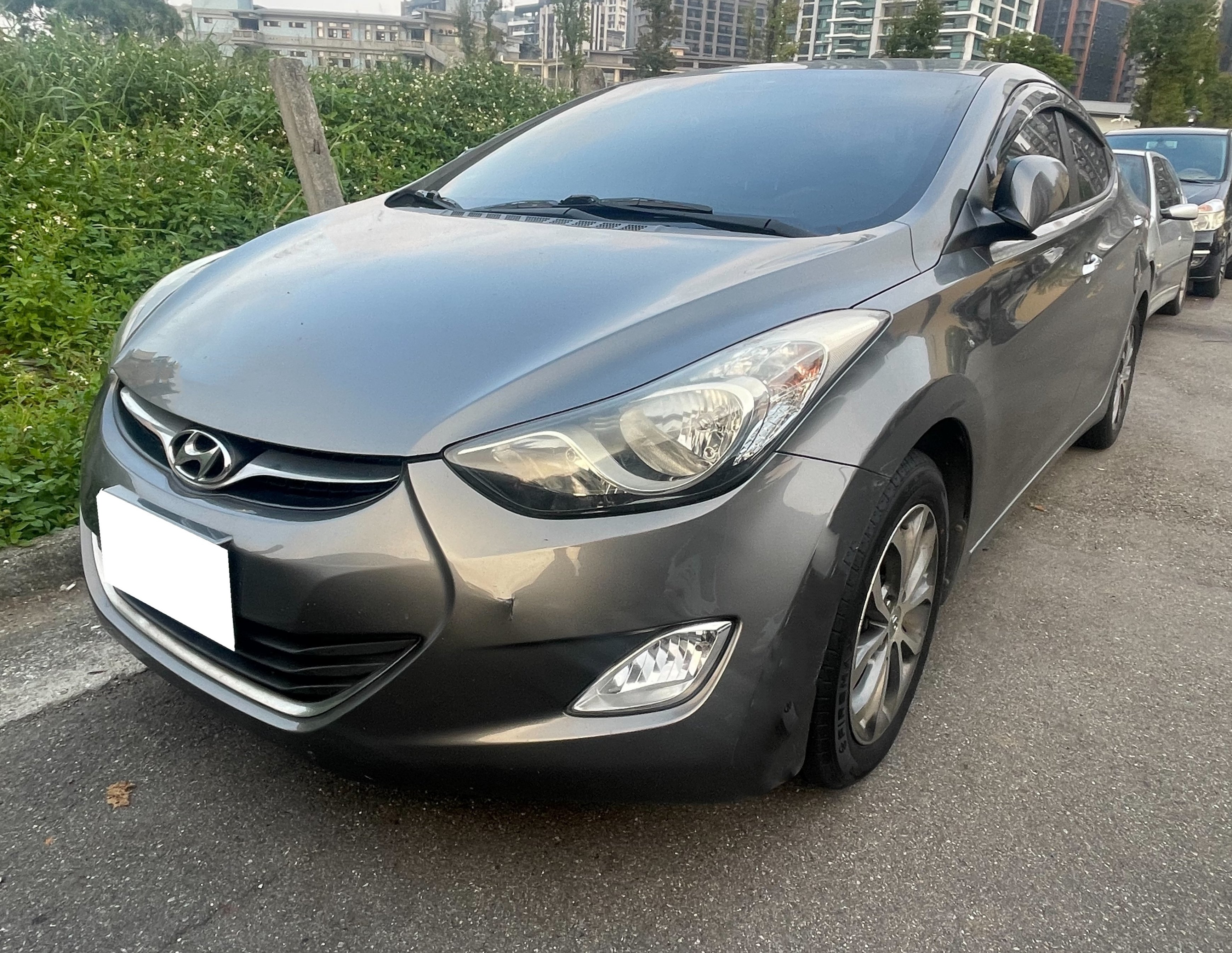 2014 Hyundai 現代 Elantra