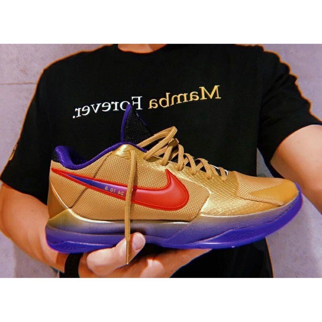 ナイキ NIKE NIKE undefeated KOBE V 27.0cm US9 HOFの通販 by Kenneth