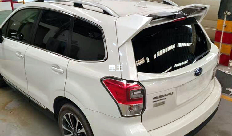 【車王汽車精品百貨】Subaru Forester 森林人 中尾翼 壓尾翼 改裝尾翼 定風翼 未烤漆 素材