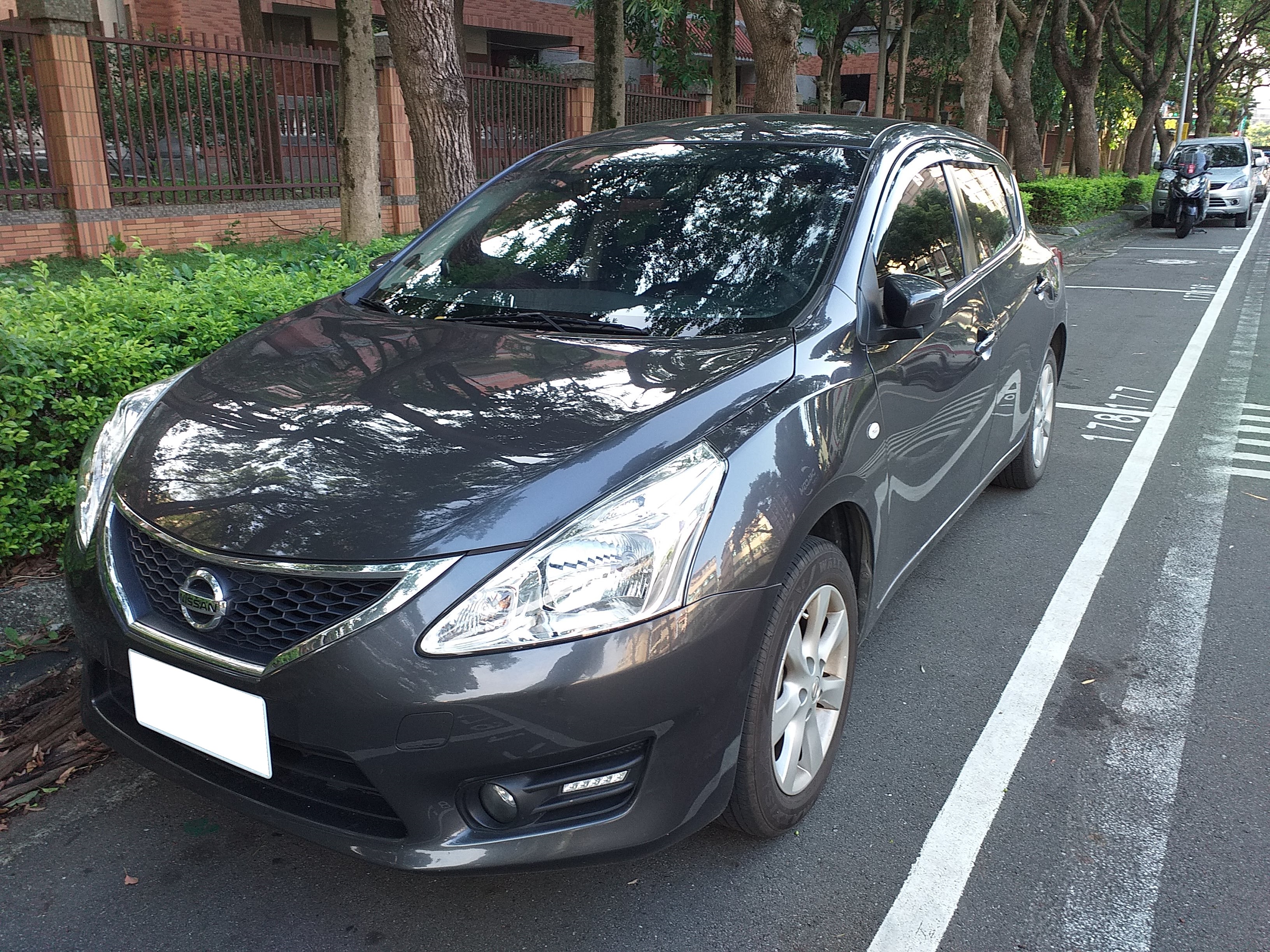 2017 Nissan 日產 Tiida 5d