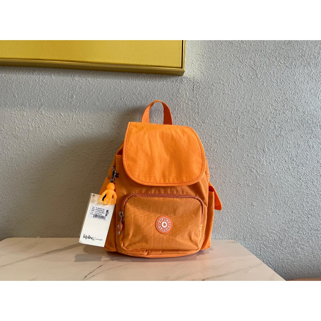 全新 Kipling 猴子包 CITY PACK 小號 K12671 杏黃色 翻蓋拉鏈休閒旅遊雙肩包 後背包 書包