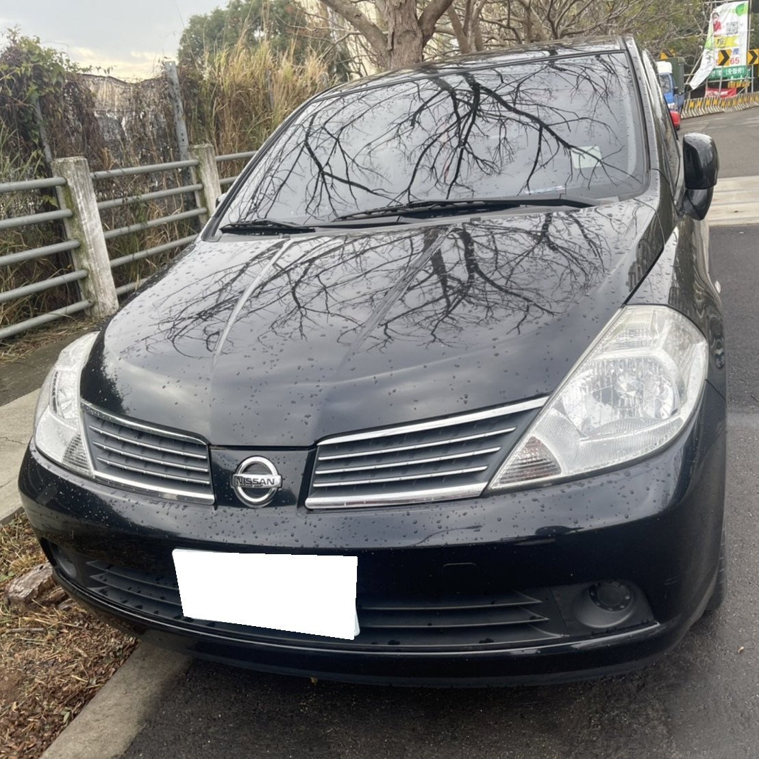 2015 Nissan 日產 Tiida 4d