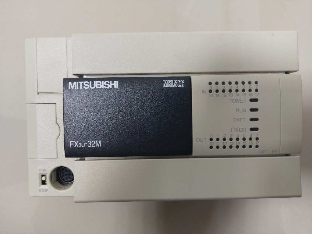 PLCABLE(メンテナンスと交換用) ?用MITSUBISHI/三菱 PLC FX3U-32MT